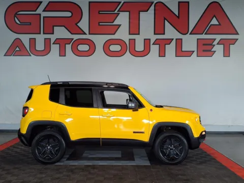 Yellow 2018 Jeep Renegade Trailhawk for sale in Gretna, NE