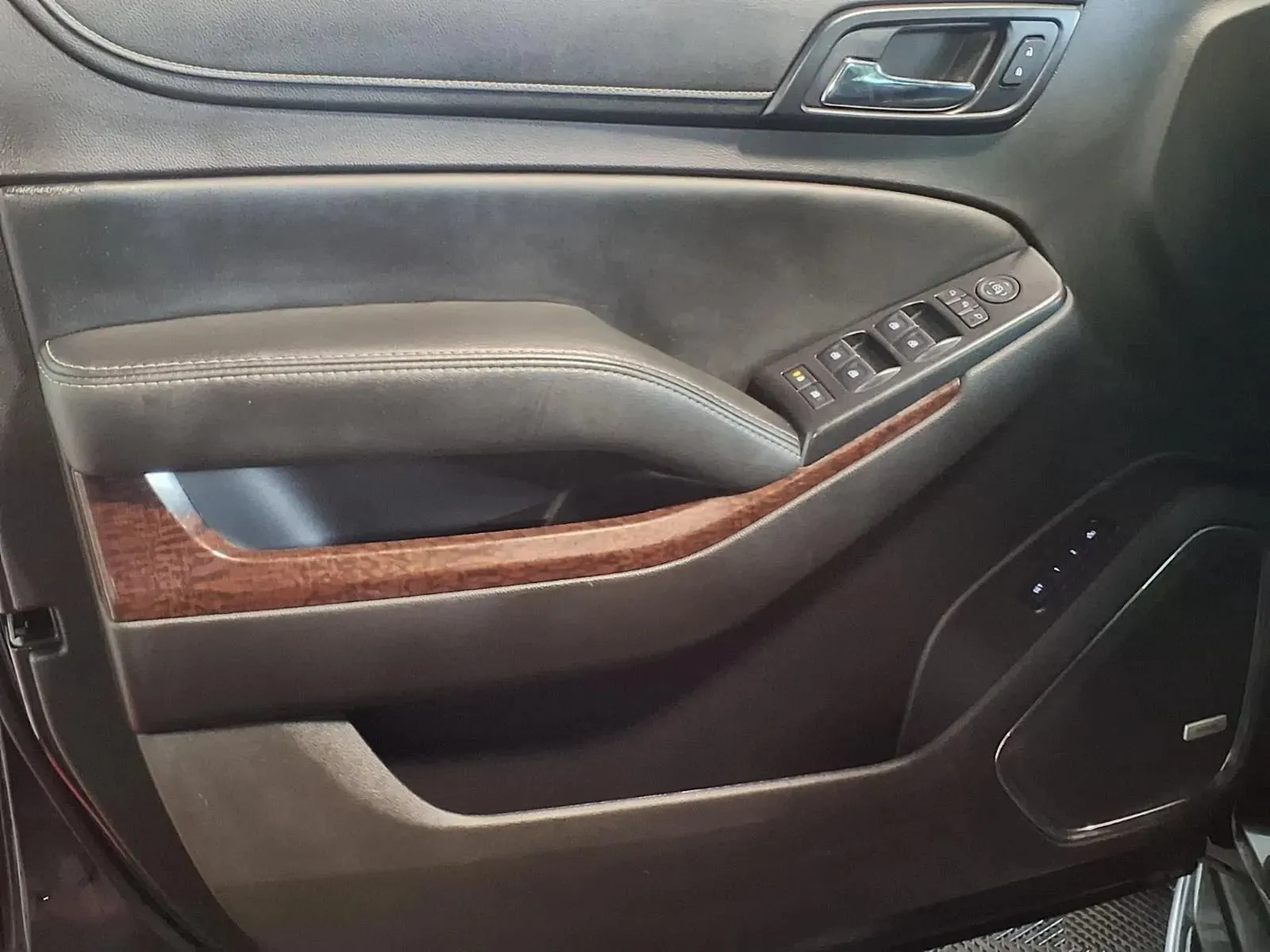 GMC Yukon photo 17