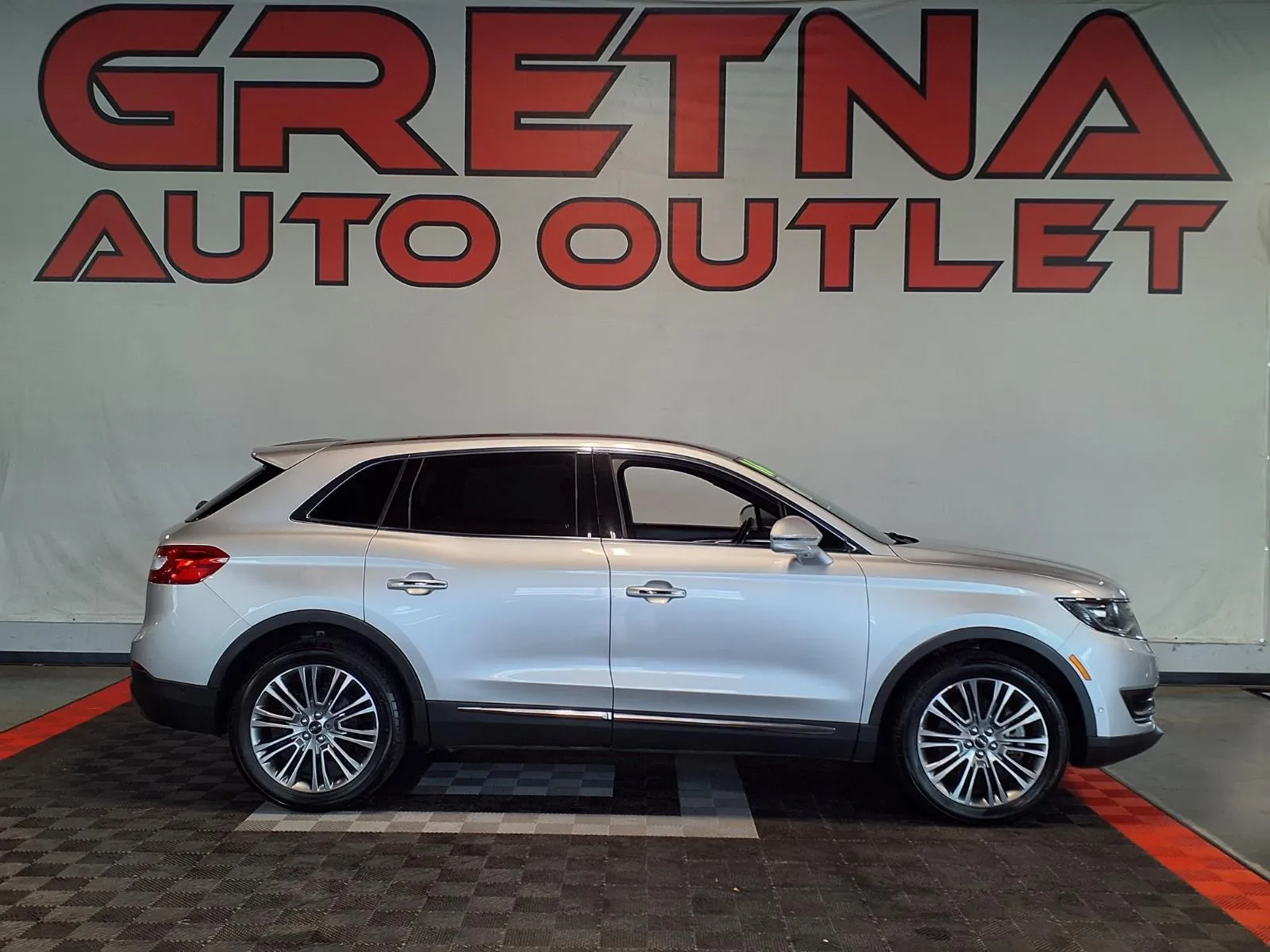 Silver 2016 Lincoln MKX Reserve for sale in Gretna, NE