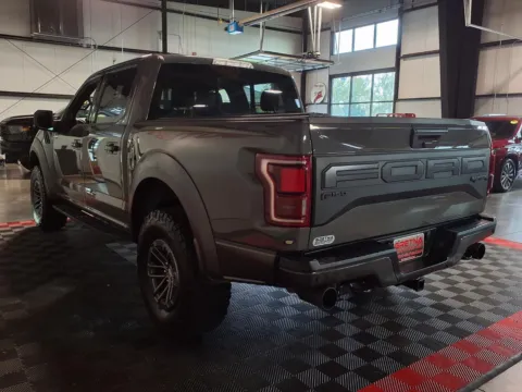 More photos of 2020 Ford F-150 Raptor at Gretna Auto Outlet, NE
