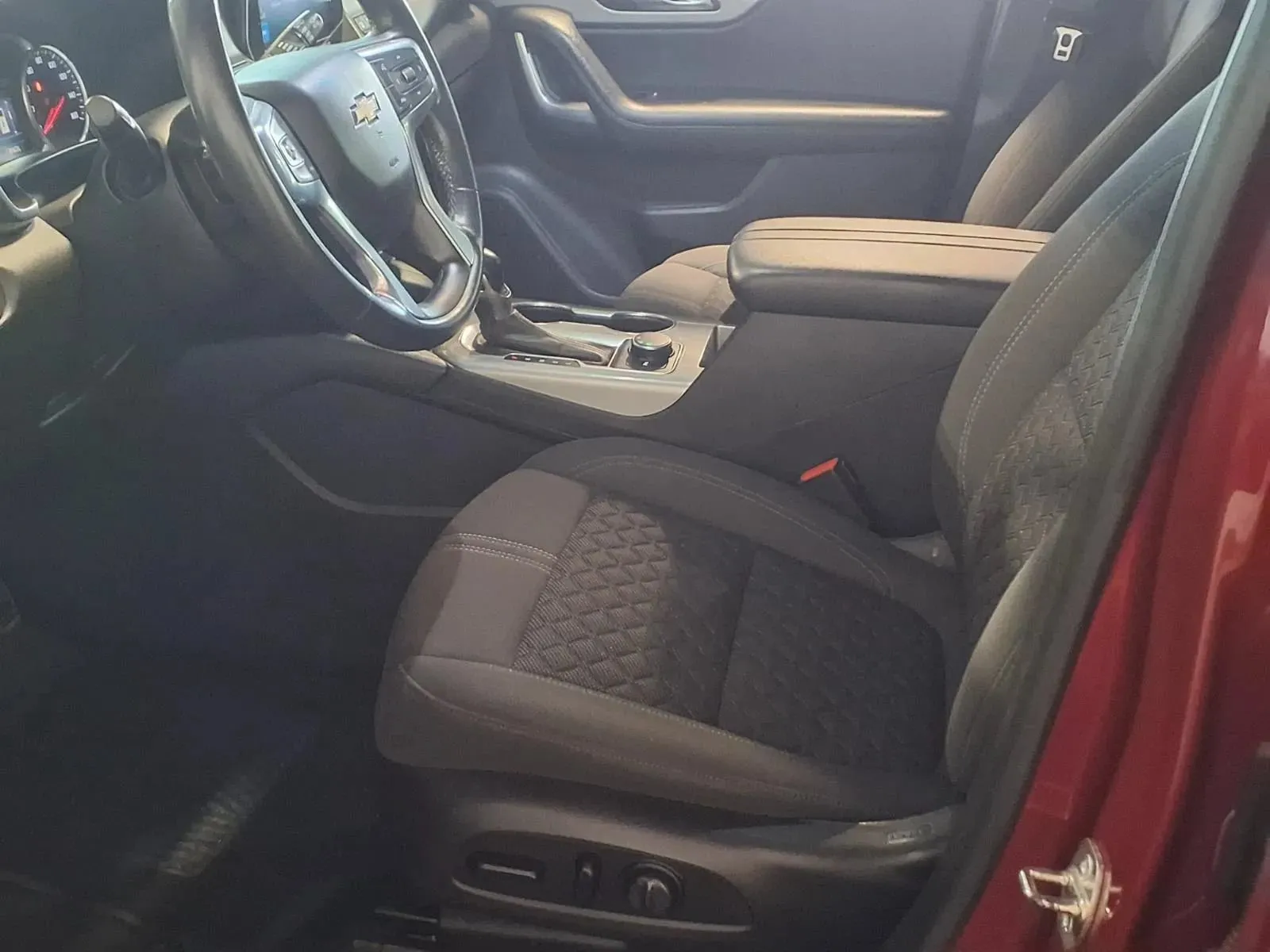 Chevrolet Blazer photo 18