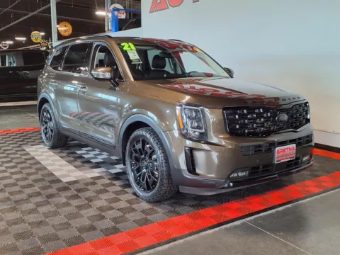 Photos of 2021 Kia Telluride SX for sale in Gretna, NE at Gretna Auto Outlet