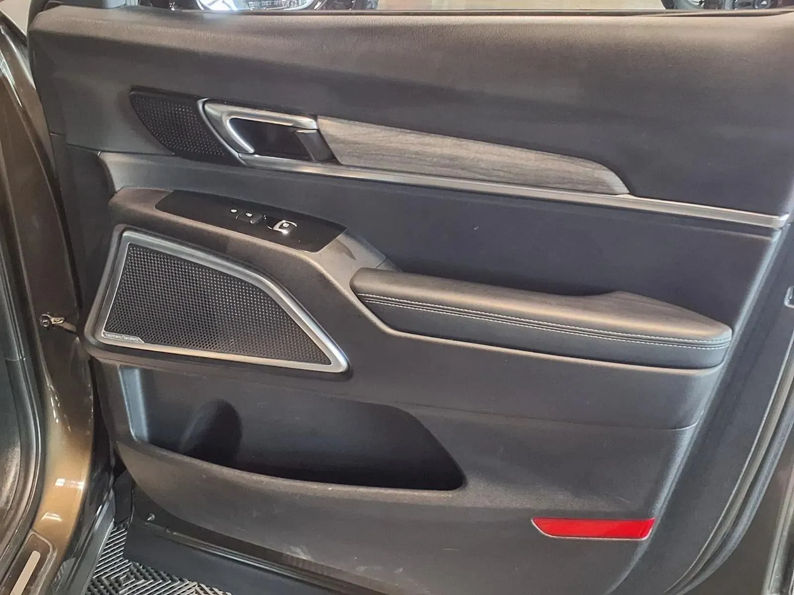 Kia Telluride photo 12