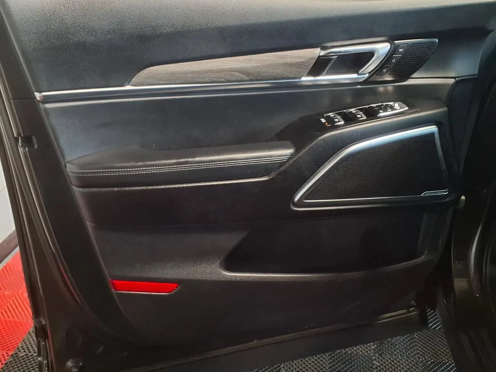 Kia Telluride photo 17