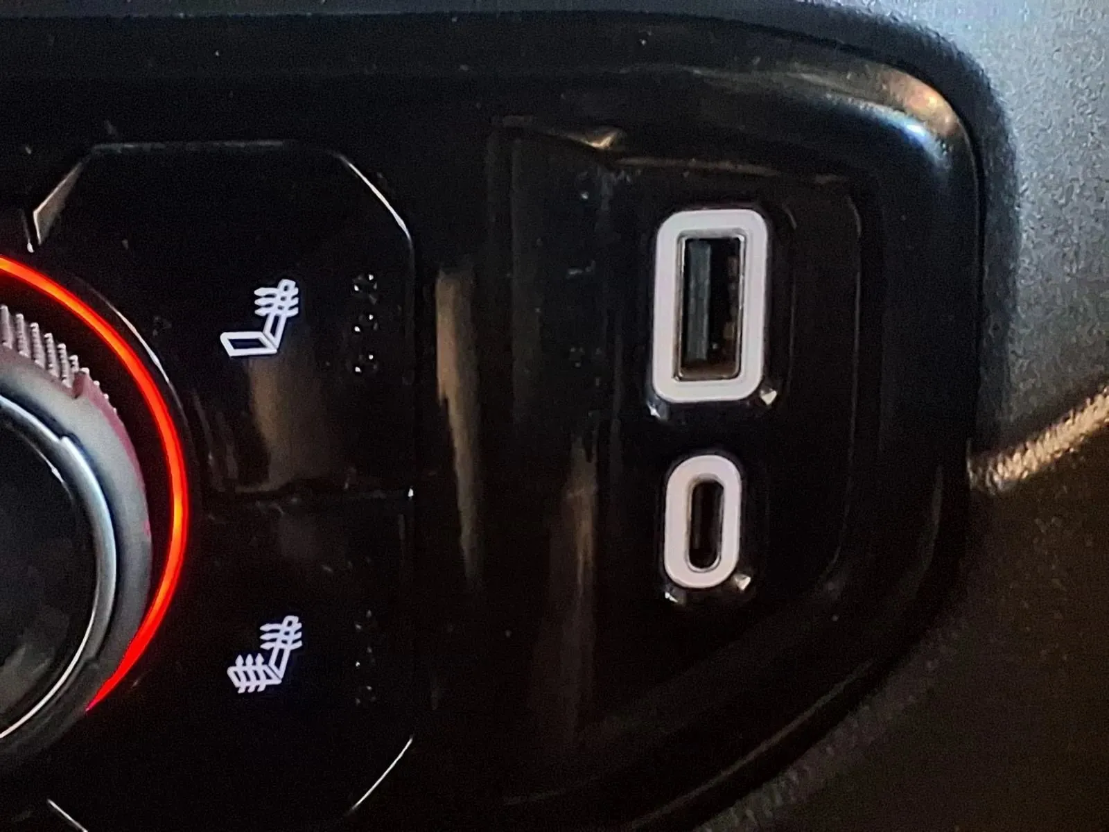 Chevrolet Silverado photo 21