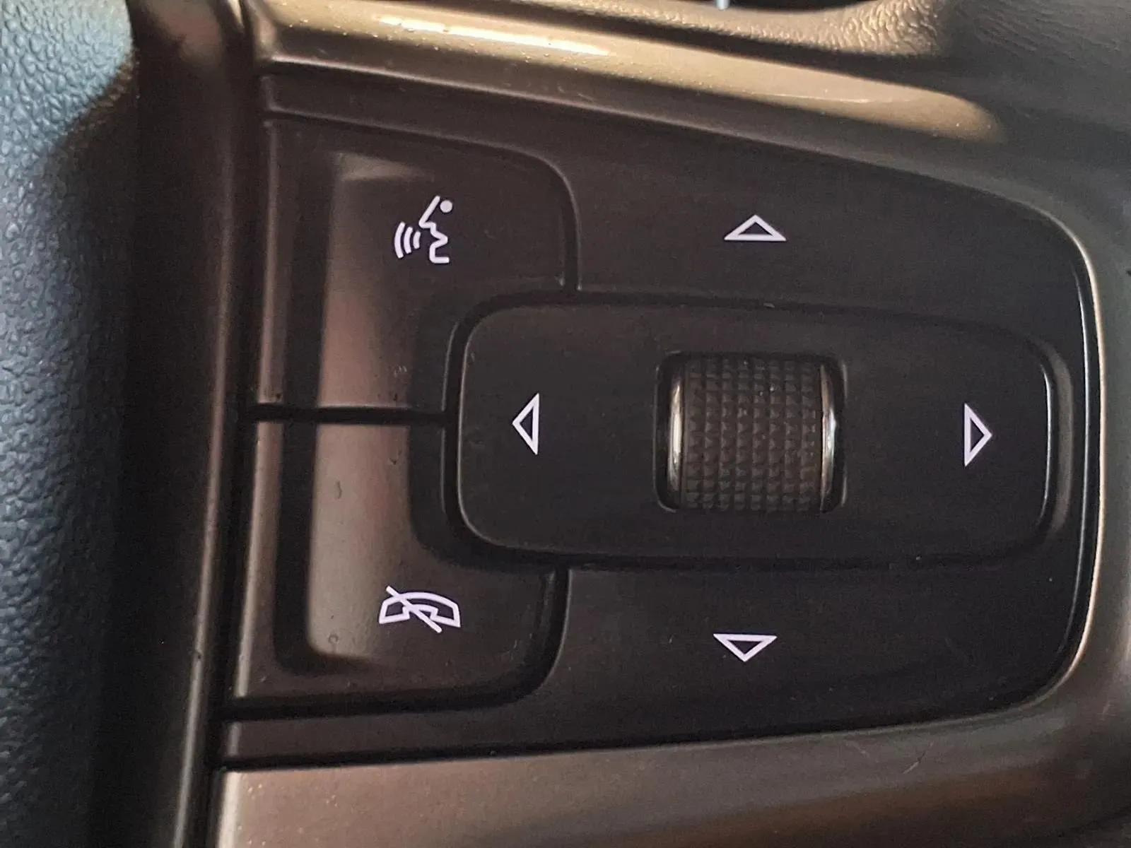 Chevrolet Silverado photo 27