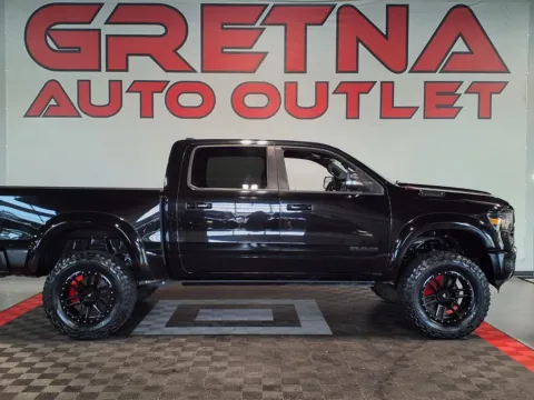 Black 2022 Ram 1500 Big Horn for sale in Gretna, NE