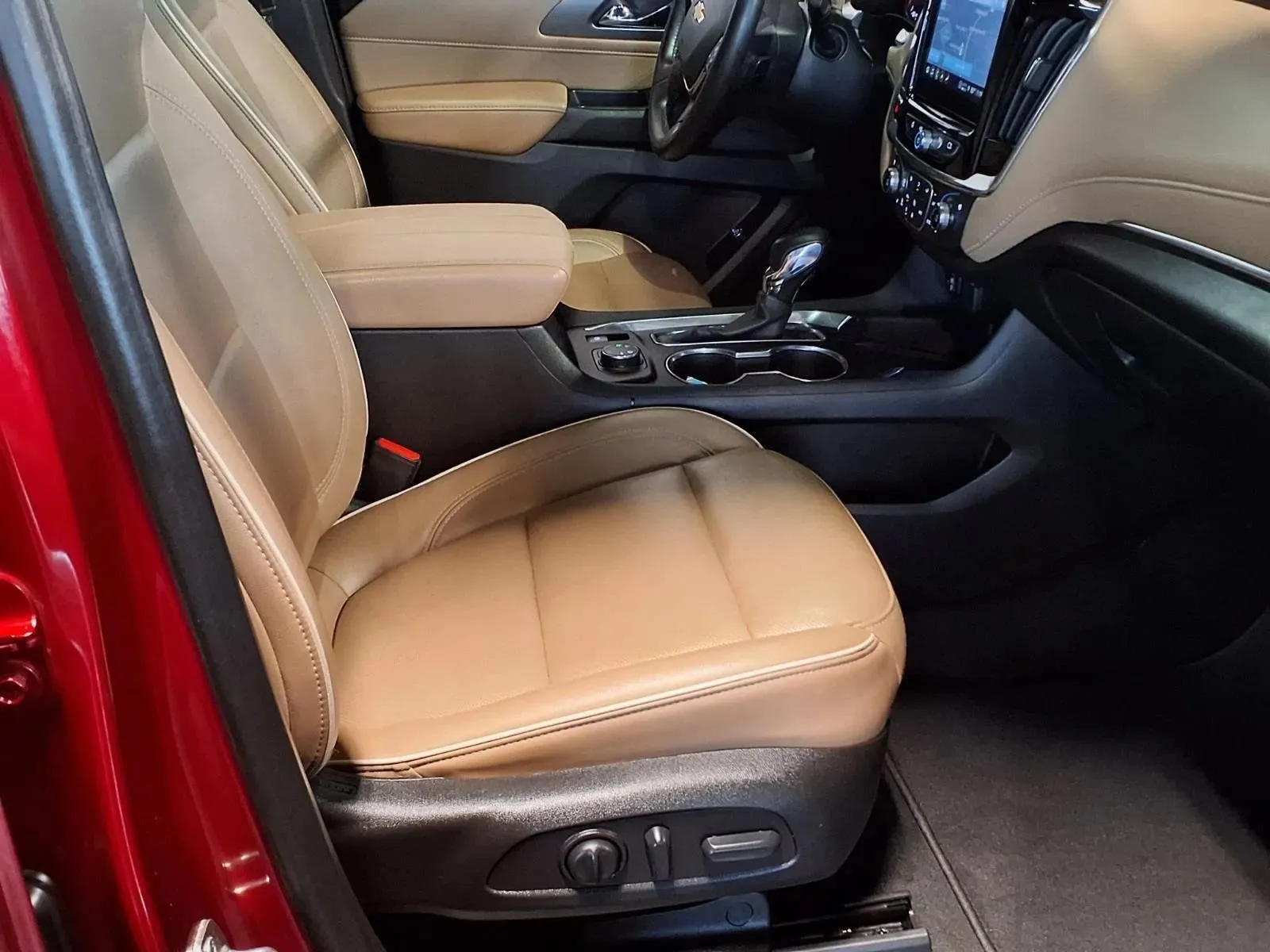 Chevrolet Traverse photo 13