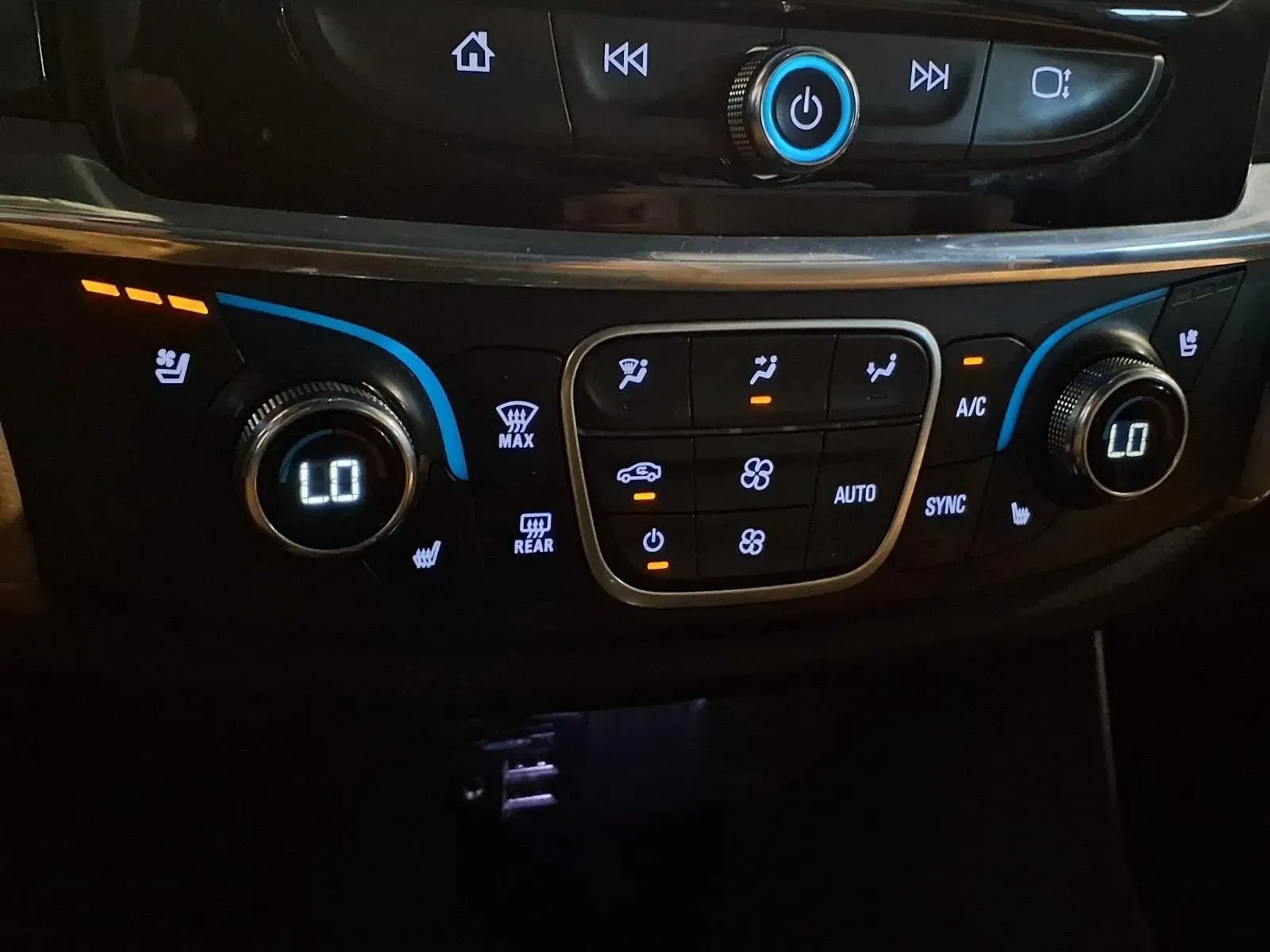 Chevrolet Traverse photo 22