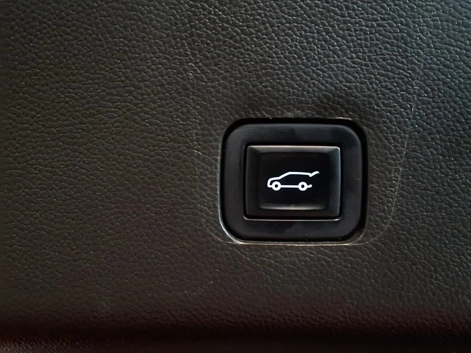 Chevrolet Traverse photo 8