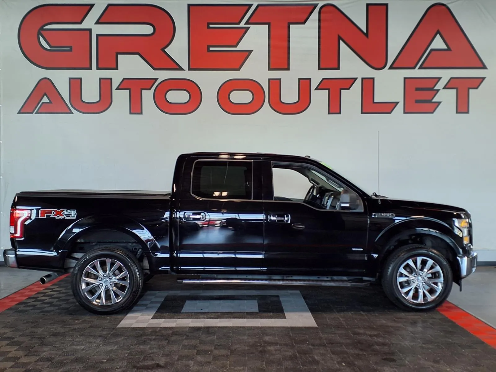 Black 2017 Ford F-150 XLT for sale in Gretna, NE