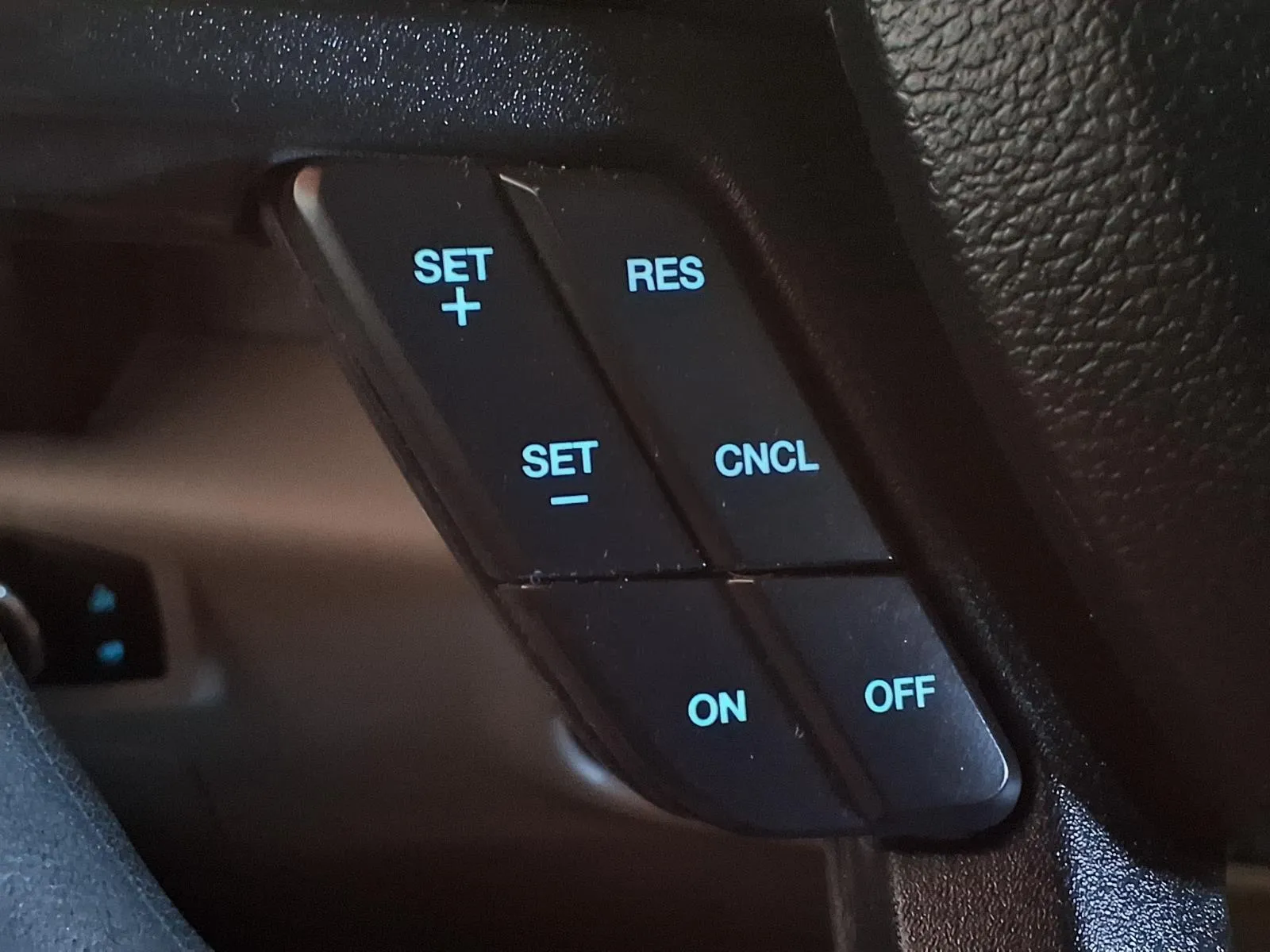 Ford F-150 photo 25