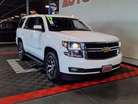 Photos of 2019 Chevrolet Tahoe LT for sale in Gretna, NE at Gretna Auto Outlet