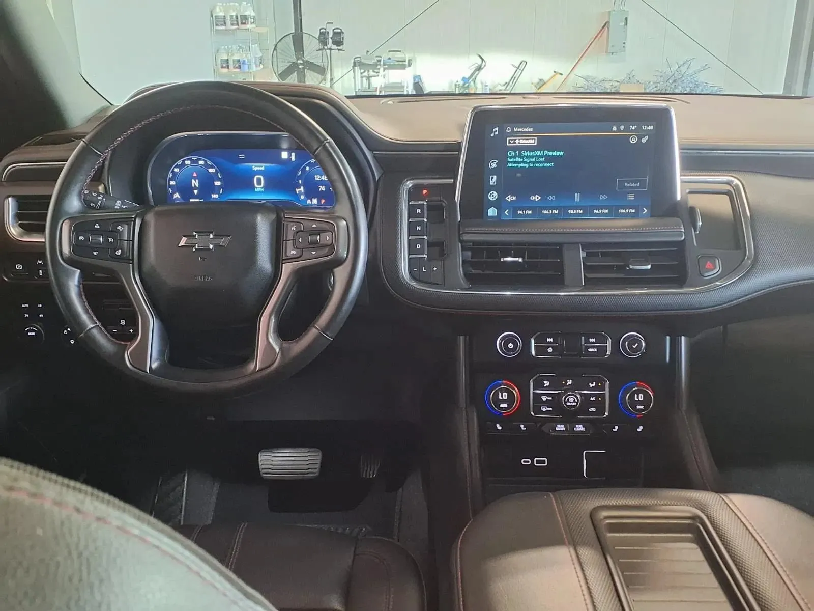 Chevrolet Tahoe photo 17