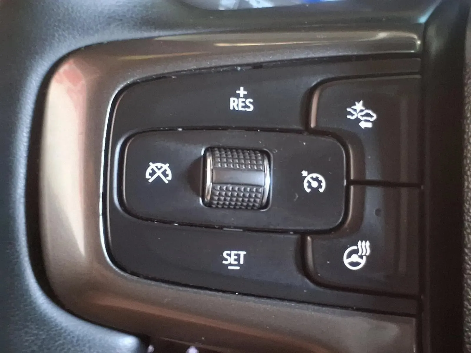 Chevrolet Tahoe photo 29