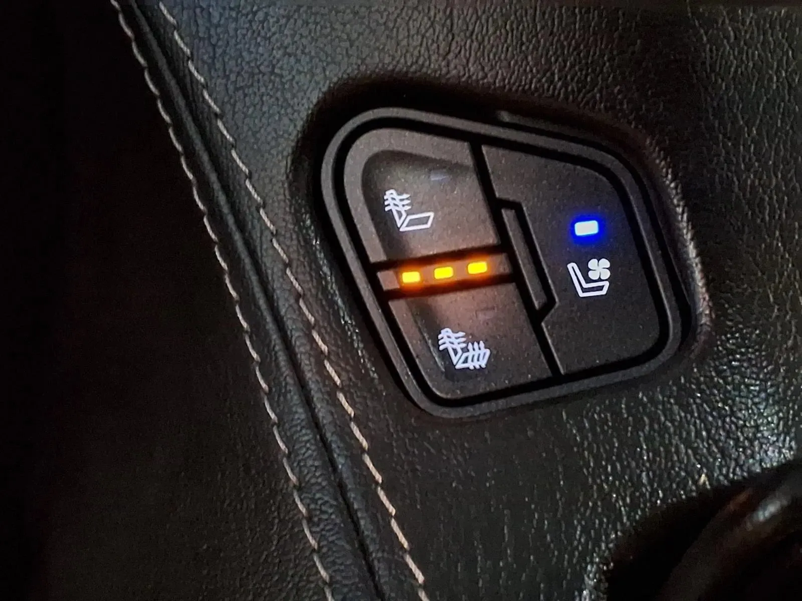 GMC Yukon photo 22