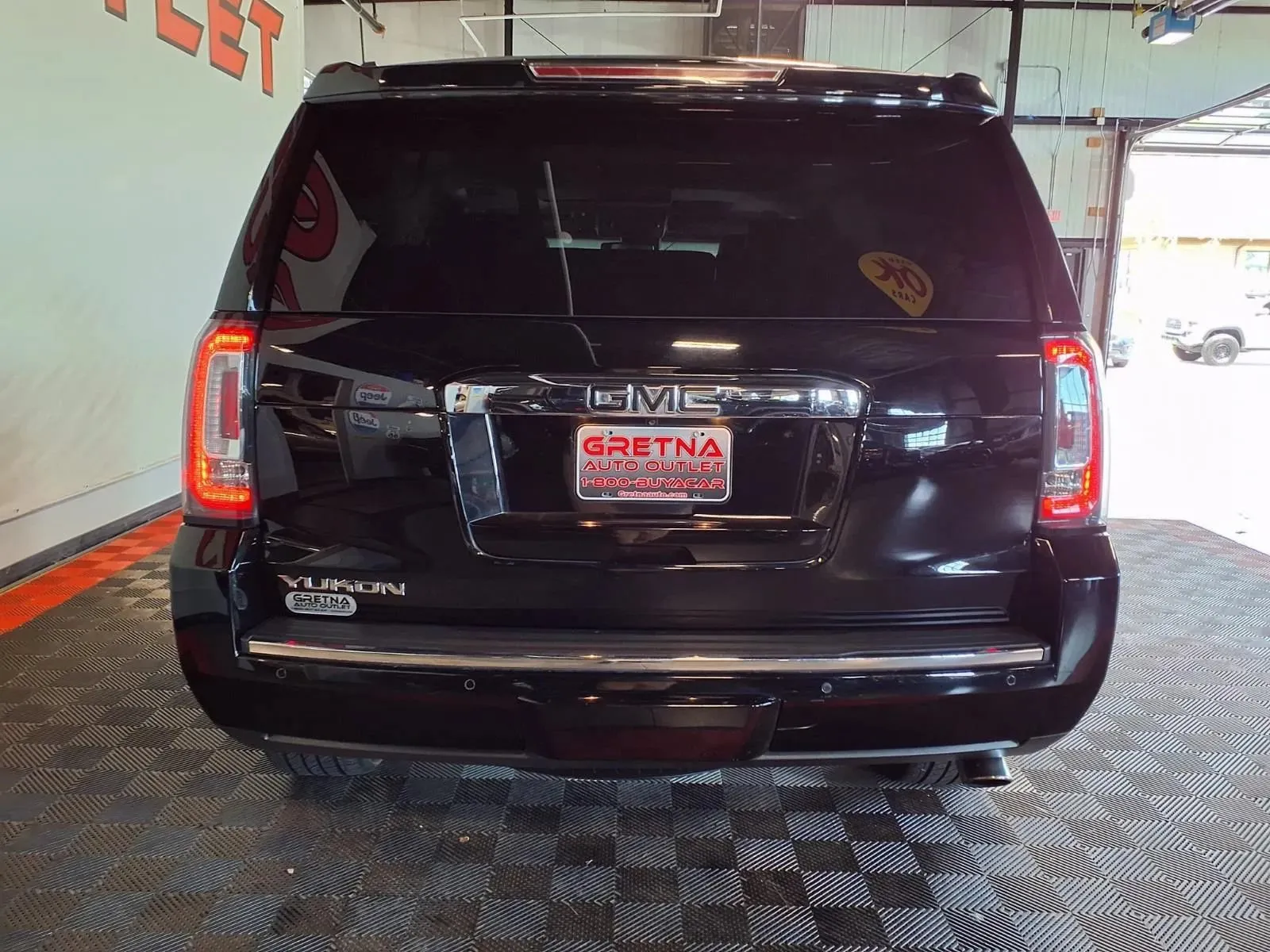GMC Yukon photo 6