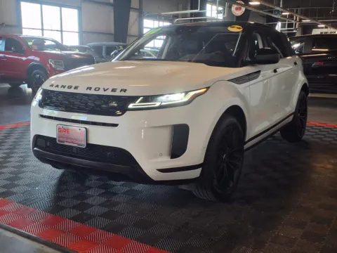 More photos of 2020 Land Rover Range Rover Evoque SE at Gretna Auto Outlet, NE