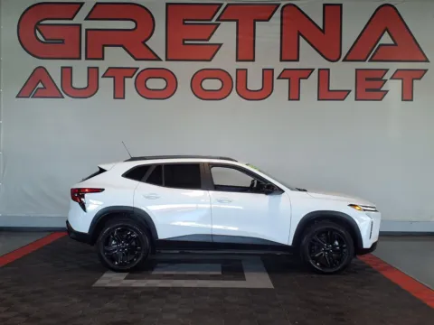 White 2025 Chevrolet Trax ACTIV for sale in Gretna, NE