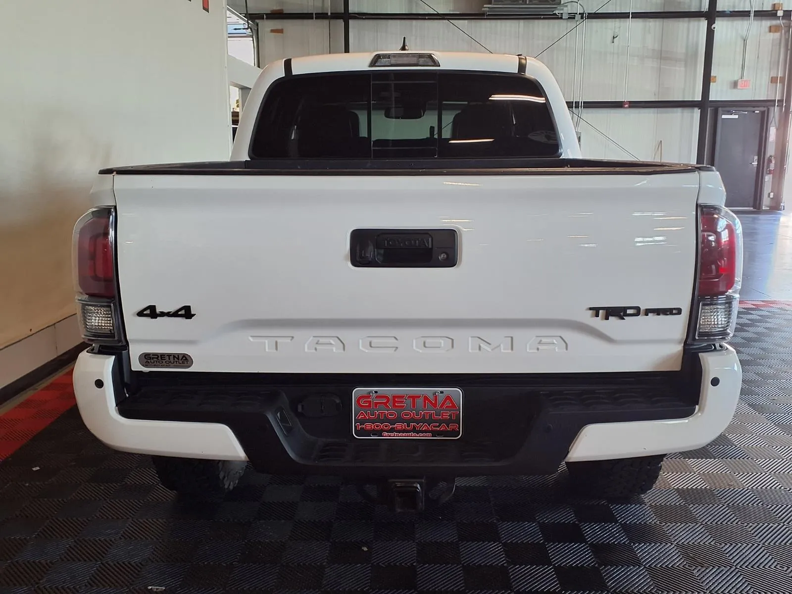Toyota Tacoma photo 6