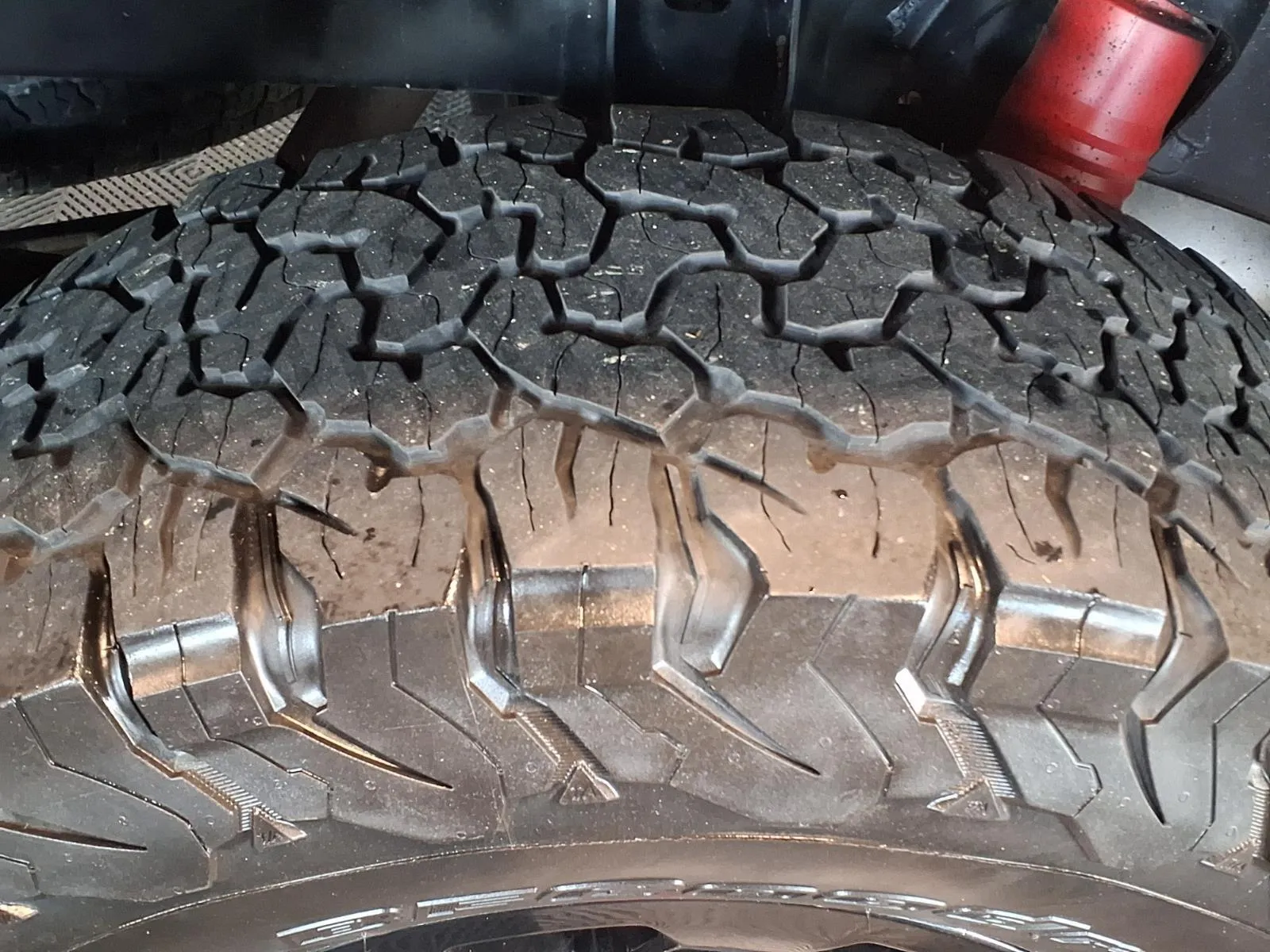 Toyota Tacoma photo 9