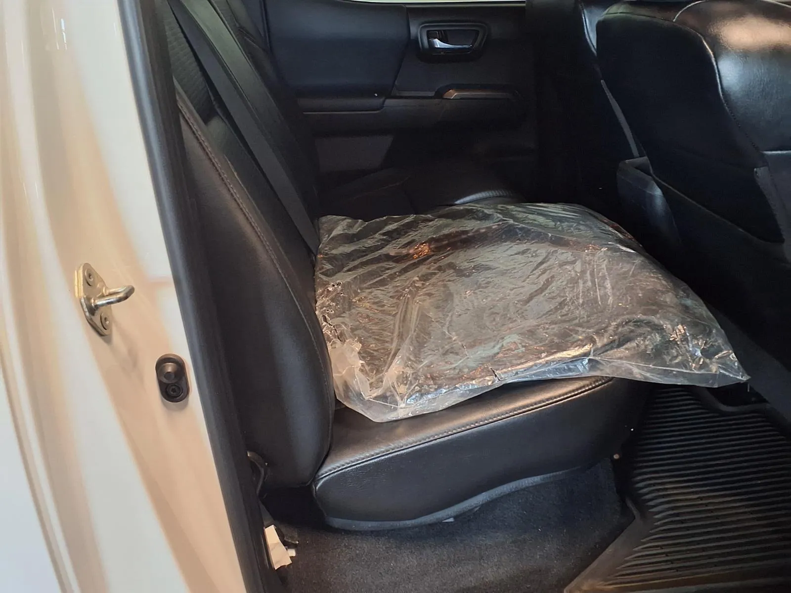 Toyota Tacoma photo 11