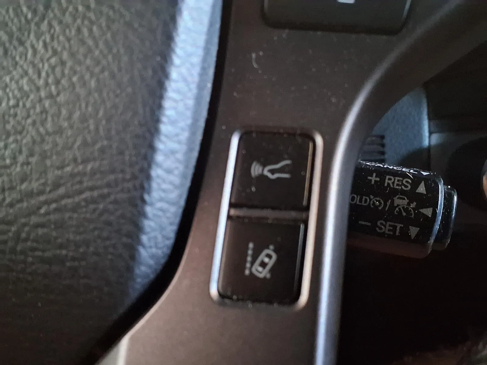 Toyota Tacoma photo 27