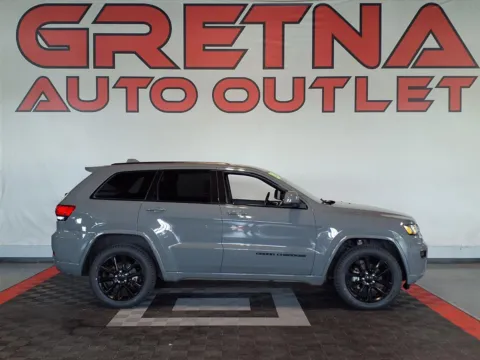 Gray 2020 Jeep Grand Cherokee Altitude for sale in Gretna, NE