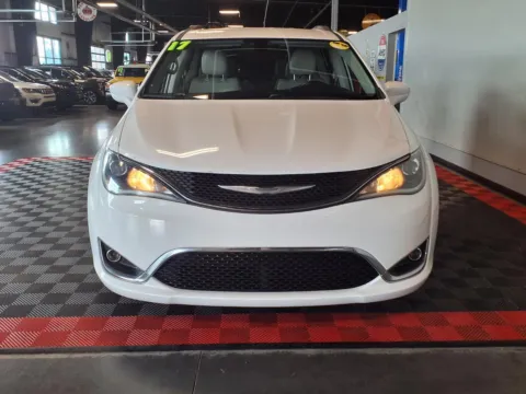 Another view of 2017 Chrysler Pacifica Touring-L for sale in Gretna, NE at Gretna Auto Outlet