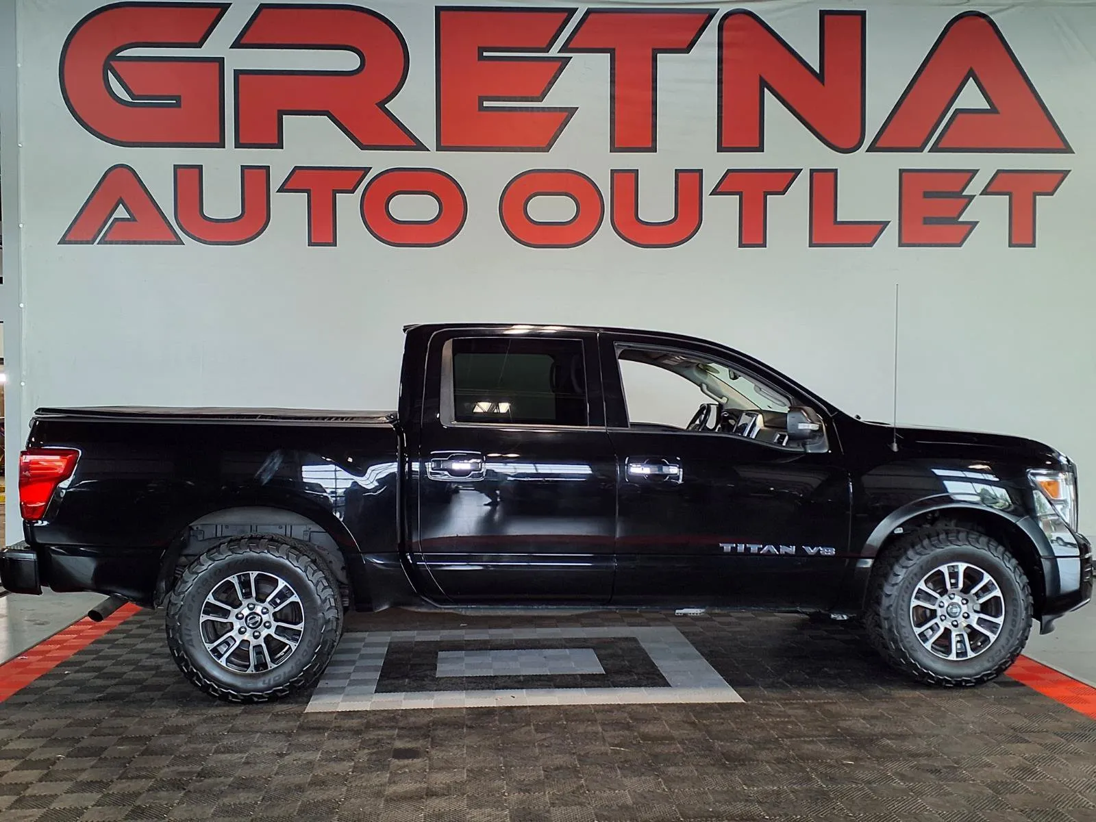 Nissan Titan