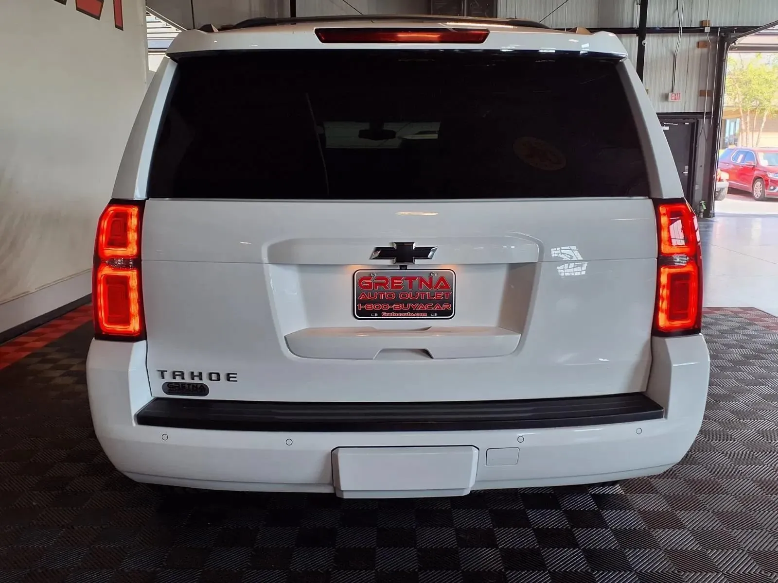 Chevrolet Tahoe photo 6
