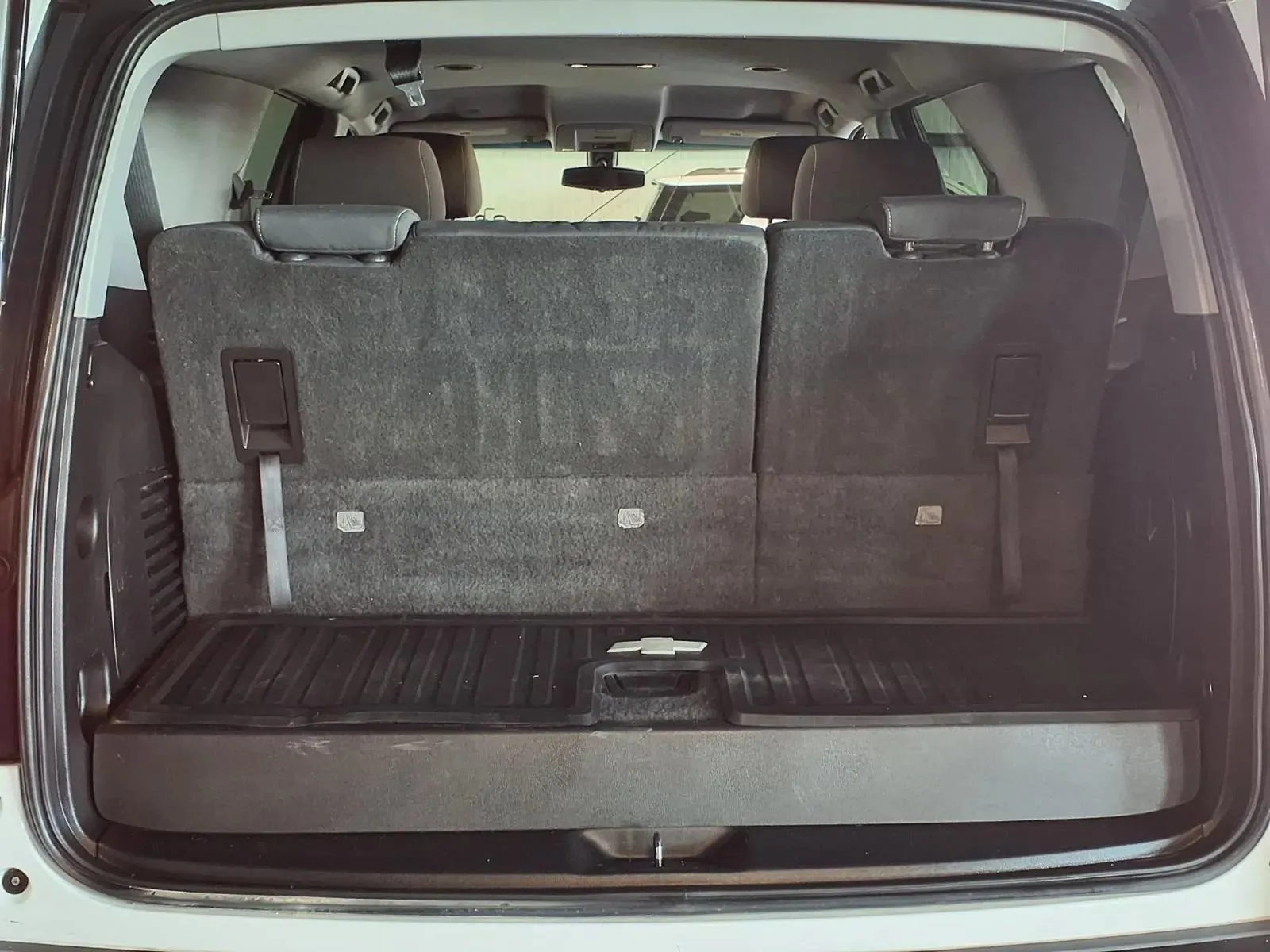 Chevrolet Tahoe photo 7
