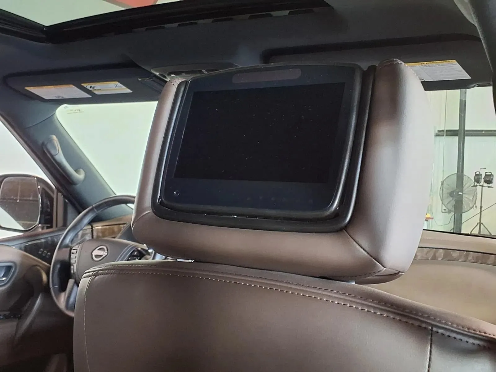 Nissan Armada photo 12