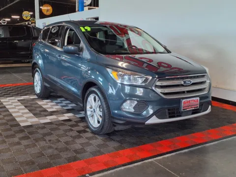 Photos of 2019 Ford Escape SE for sale in Gretna, NE at Gretna Auto Outlet