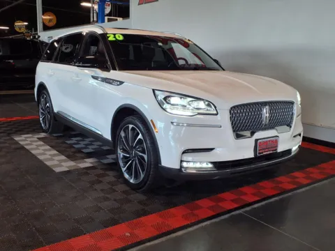 Photos of 2020 Lincoln Aviator Reserve for sale in Gretna, NE at Gretna Auto Outlet