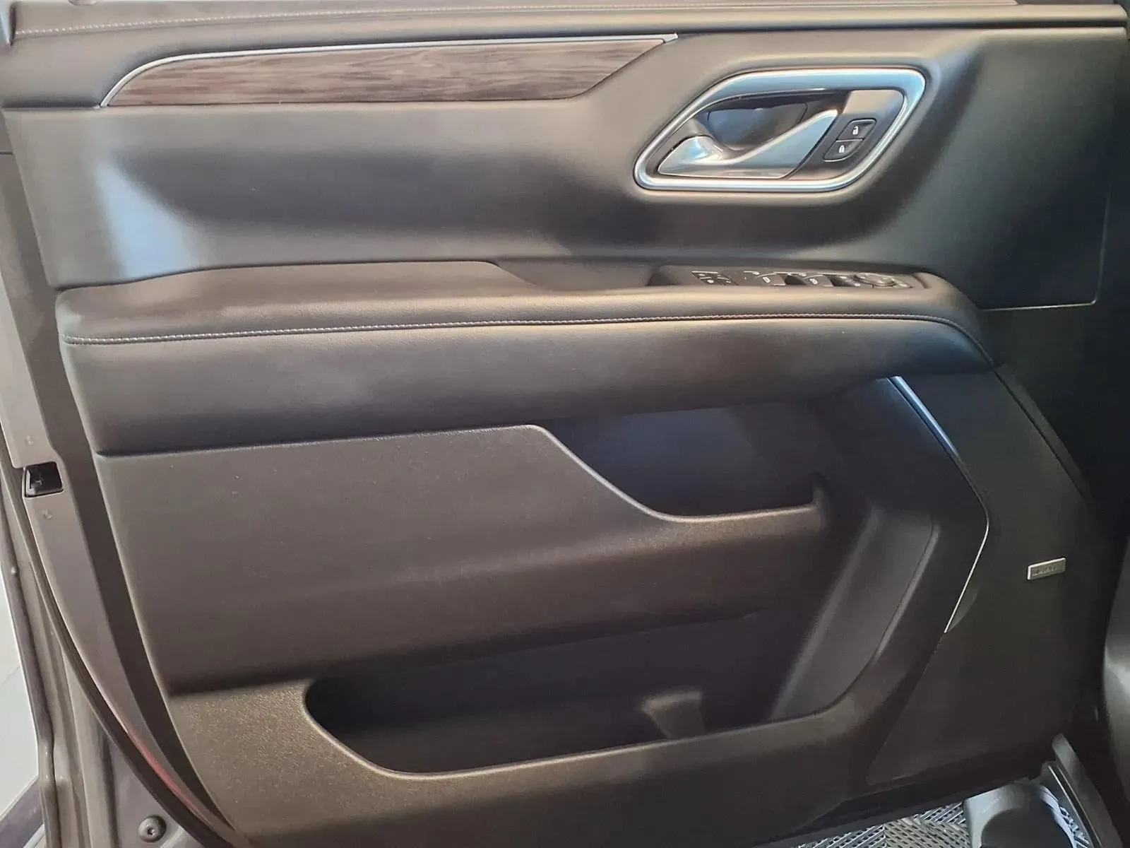 Chevrolet Tahoe photo 18