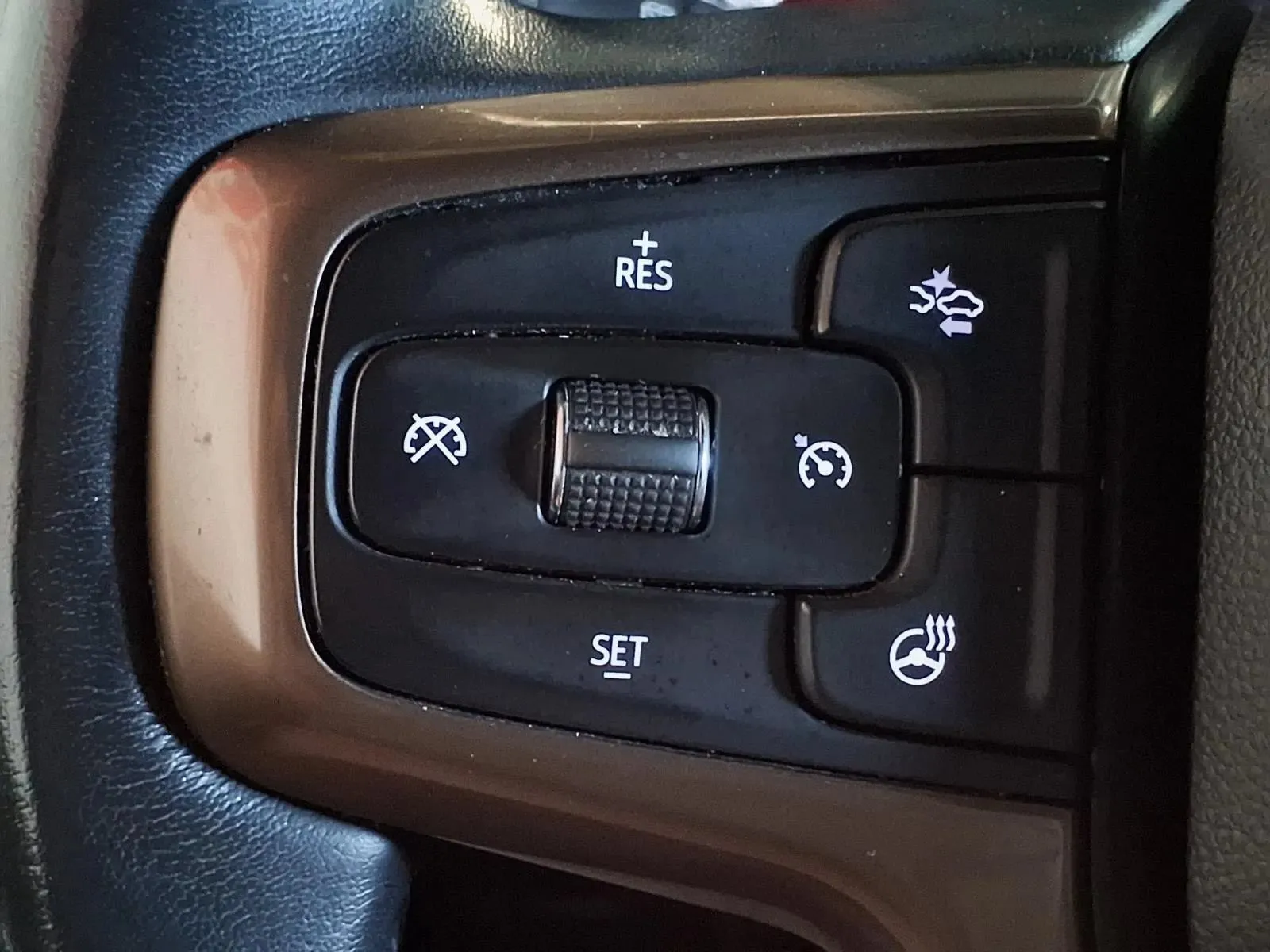 Chevrolet Tahoe photo 27