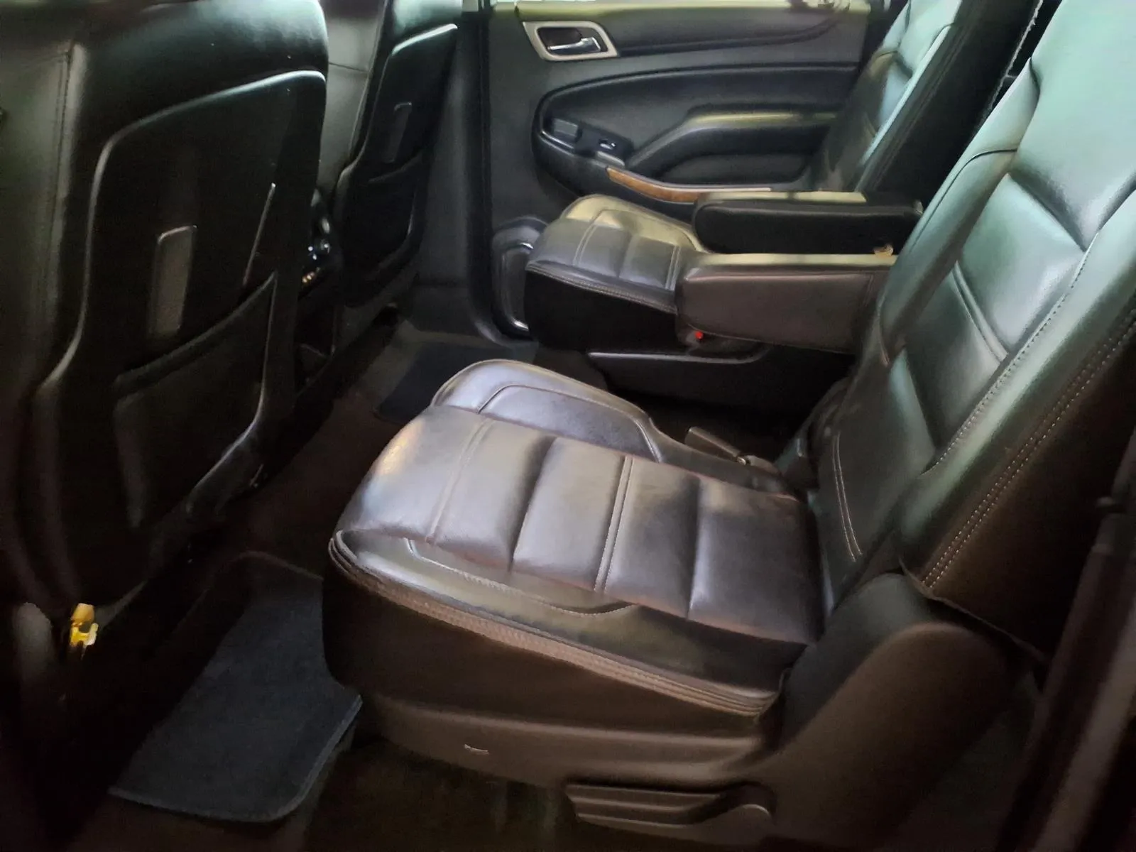 GMC Yukon XL photo 15