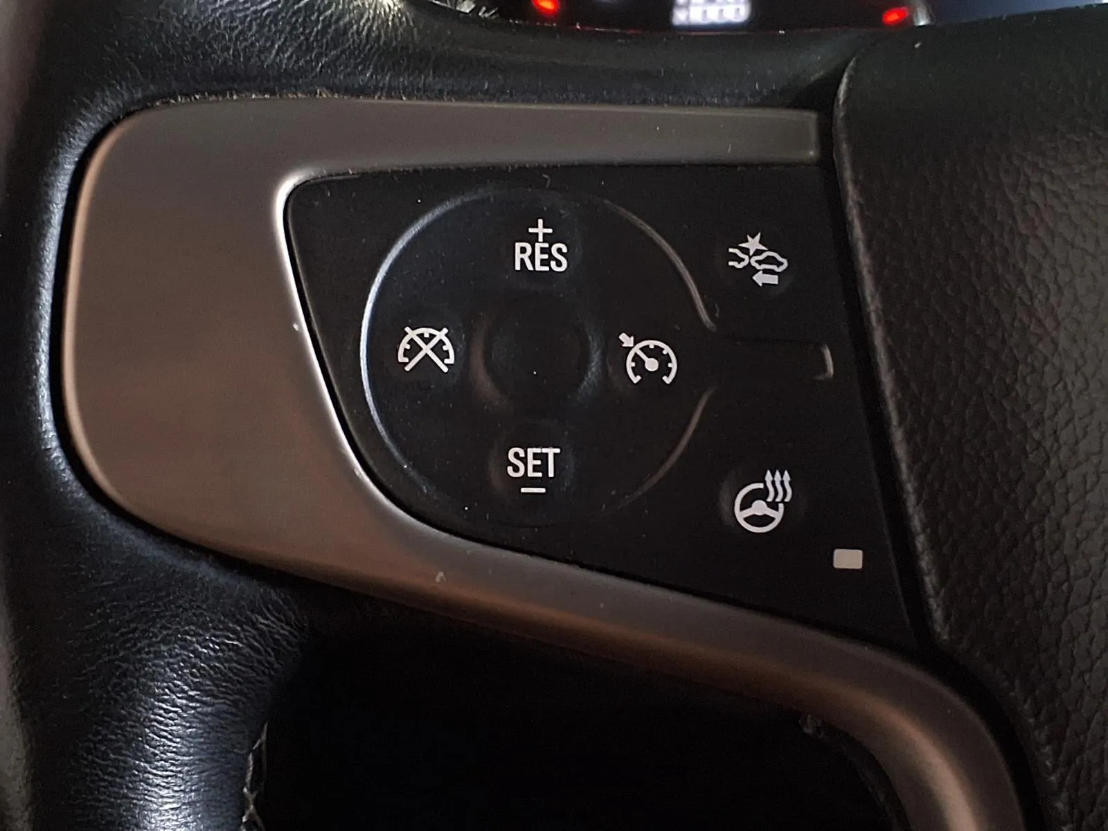 GMC Yukon XL photo 27