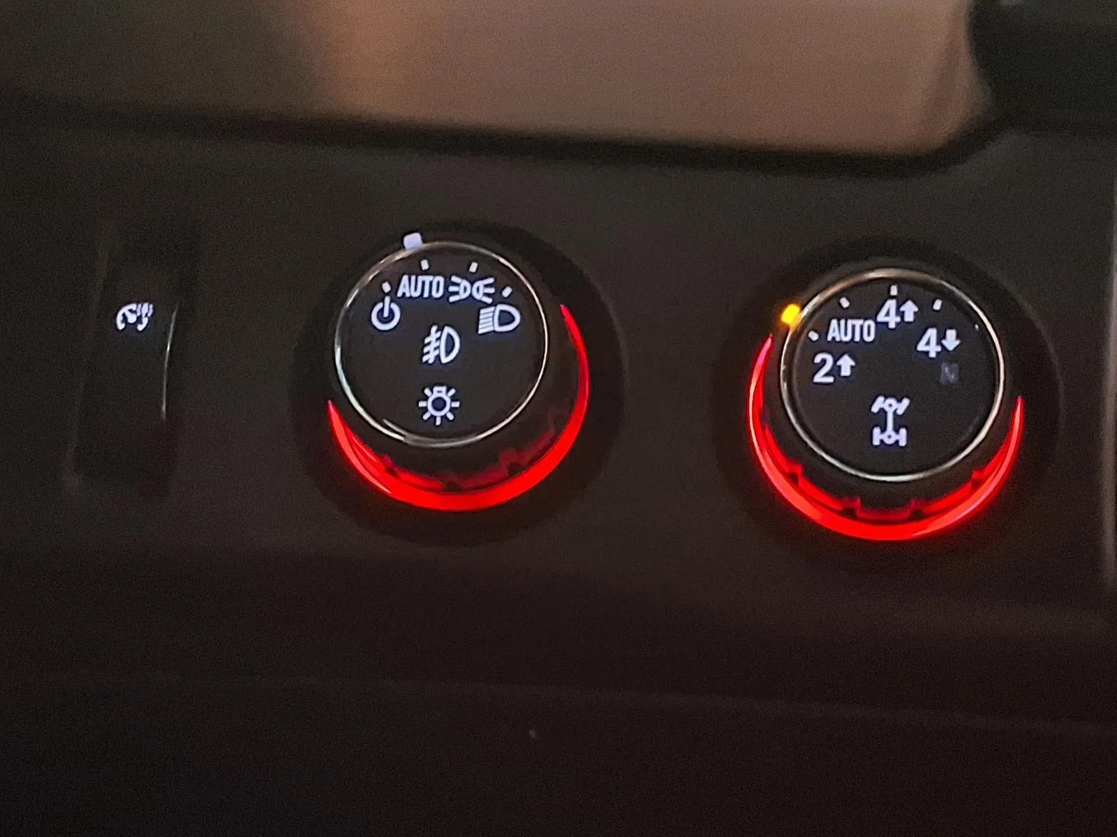 GMC Yukon XL photo 28