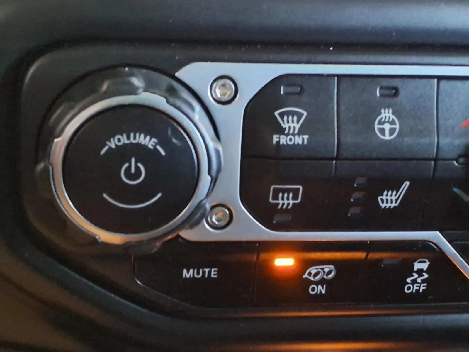 Jeep Wrangler photo 20