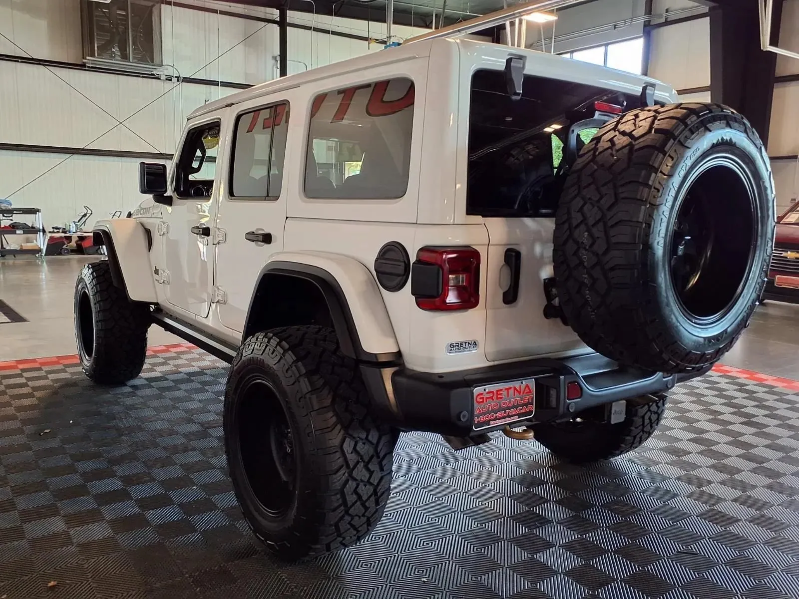Jeep Wrangler photo 5