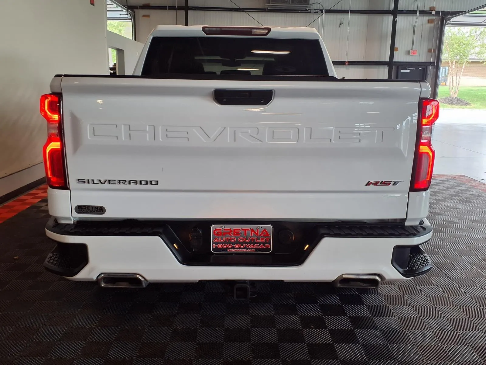 Chevrolet Silverado photo 6
