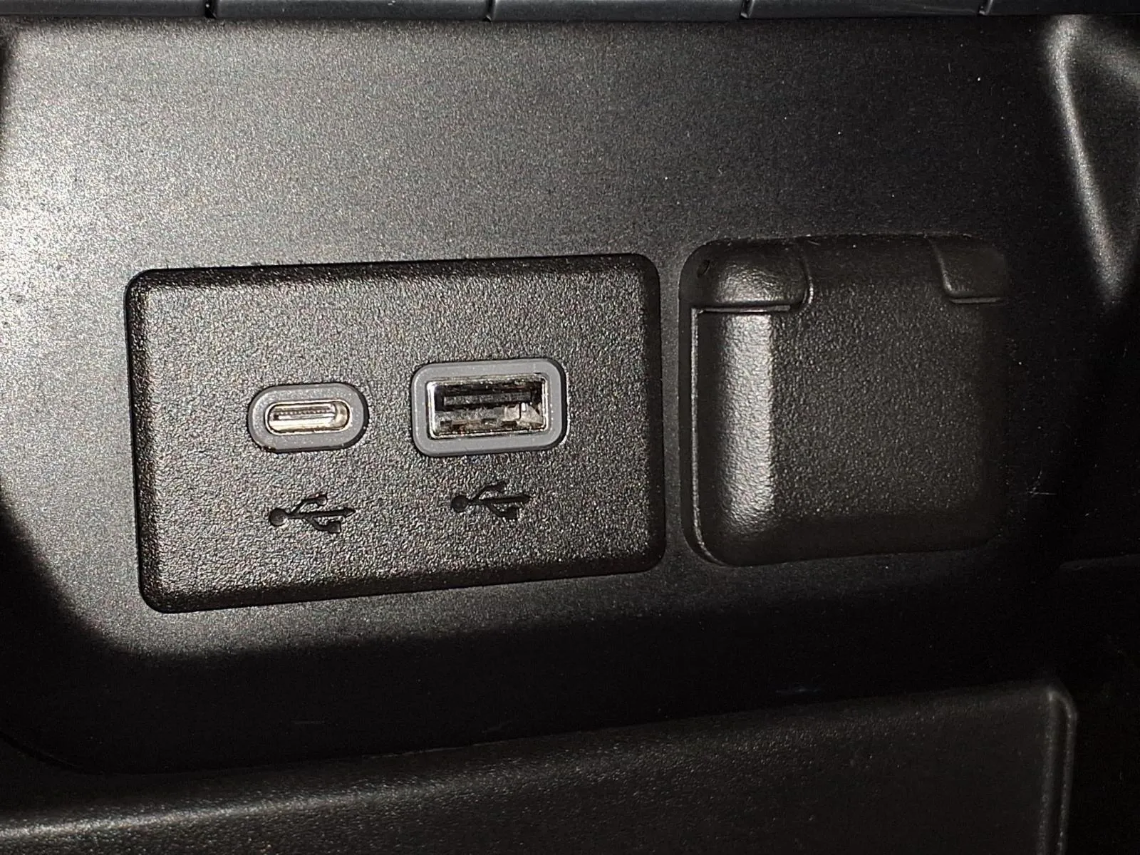 Chevrolet Silverado photo 20