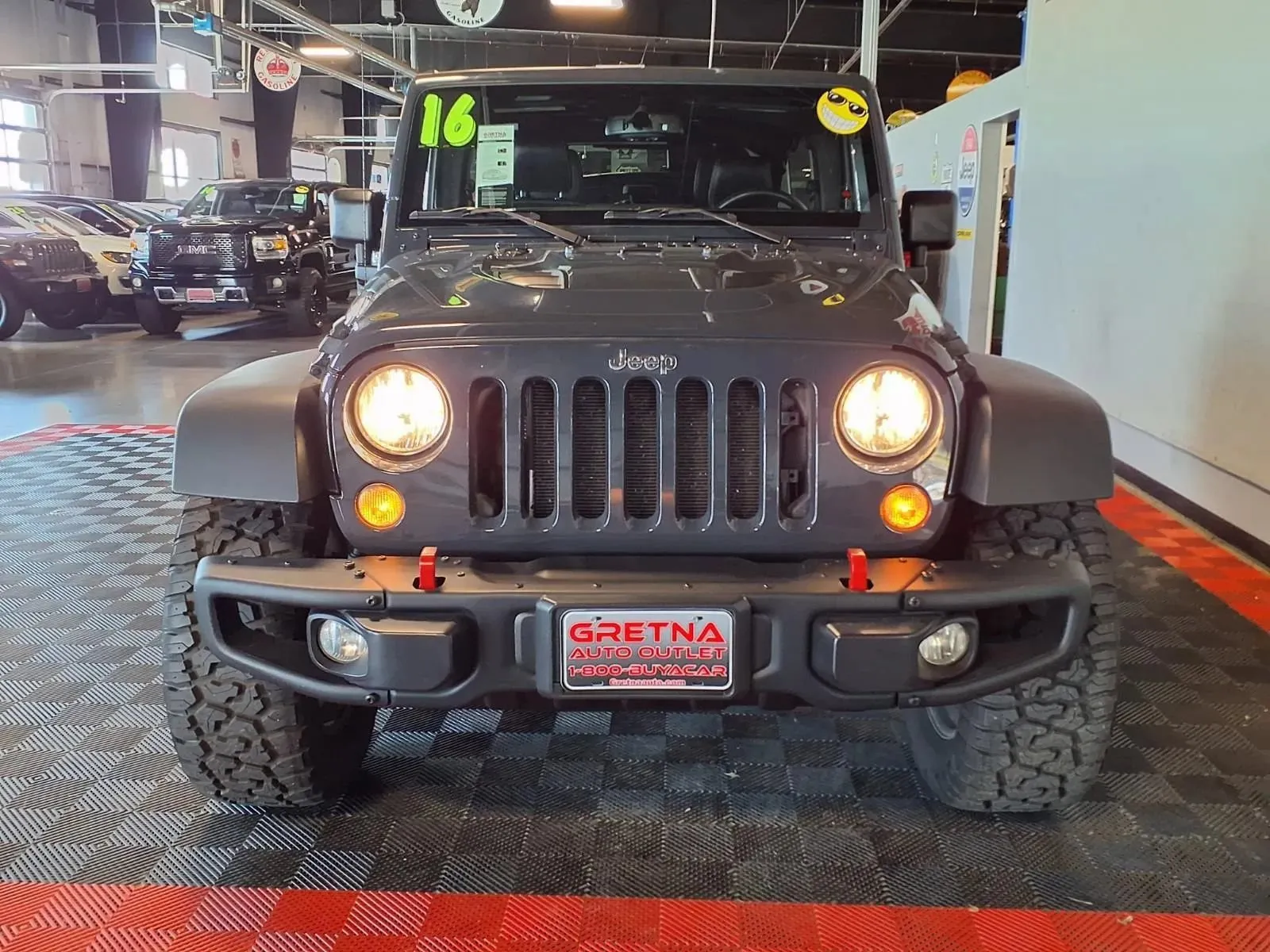 Jeep Wrangler photo 3