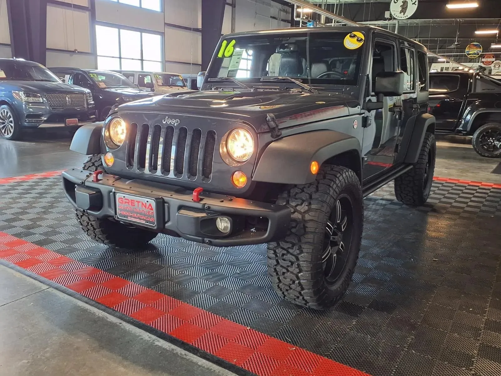 Jeep Wrangler photo 4