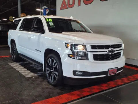 Photos of 2018 Chevrolet Suburban LT for sale in Gretna, NE at Gretna Auto Outlet
