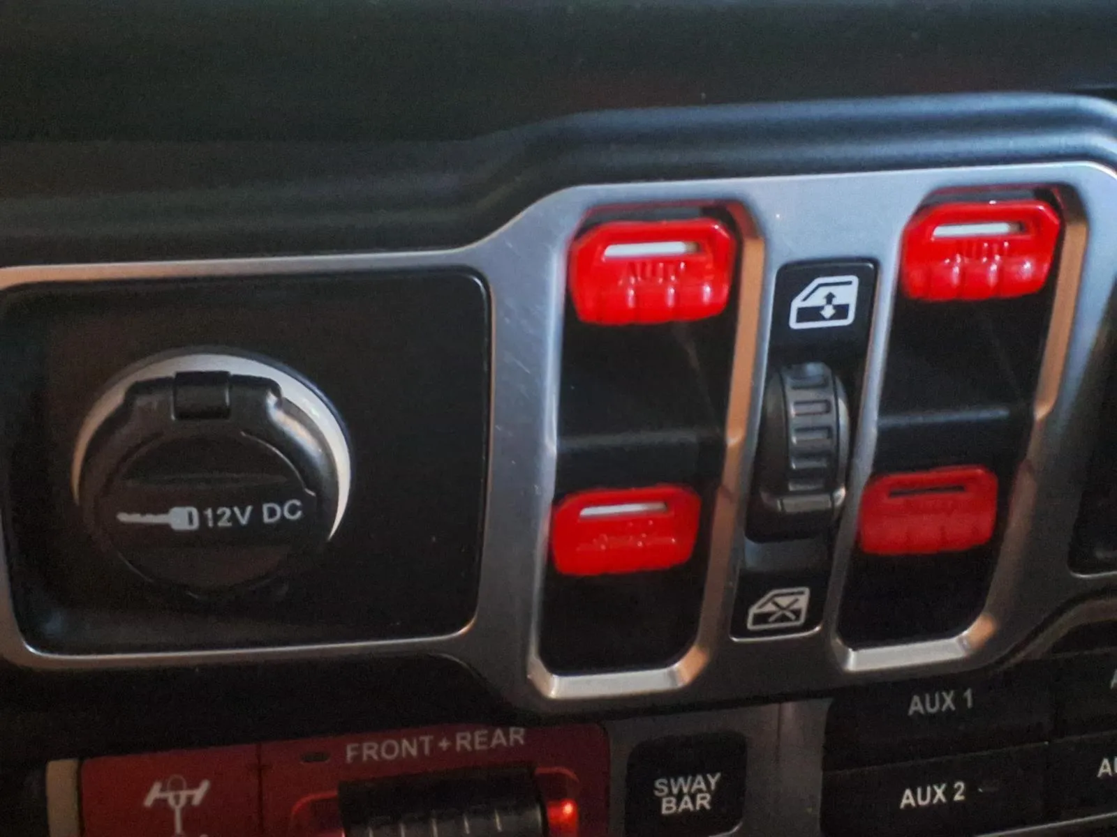 Jeep Wrangler photo 20