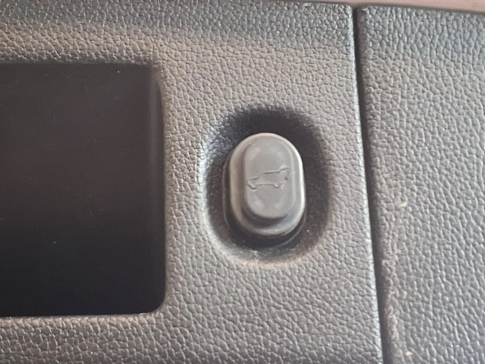 Chevrolet Tahoe photo 8