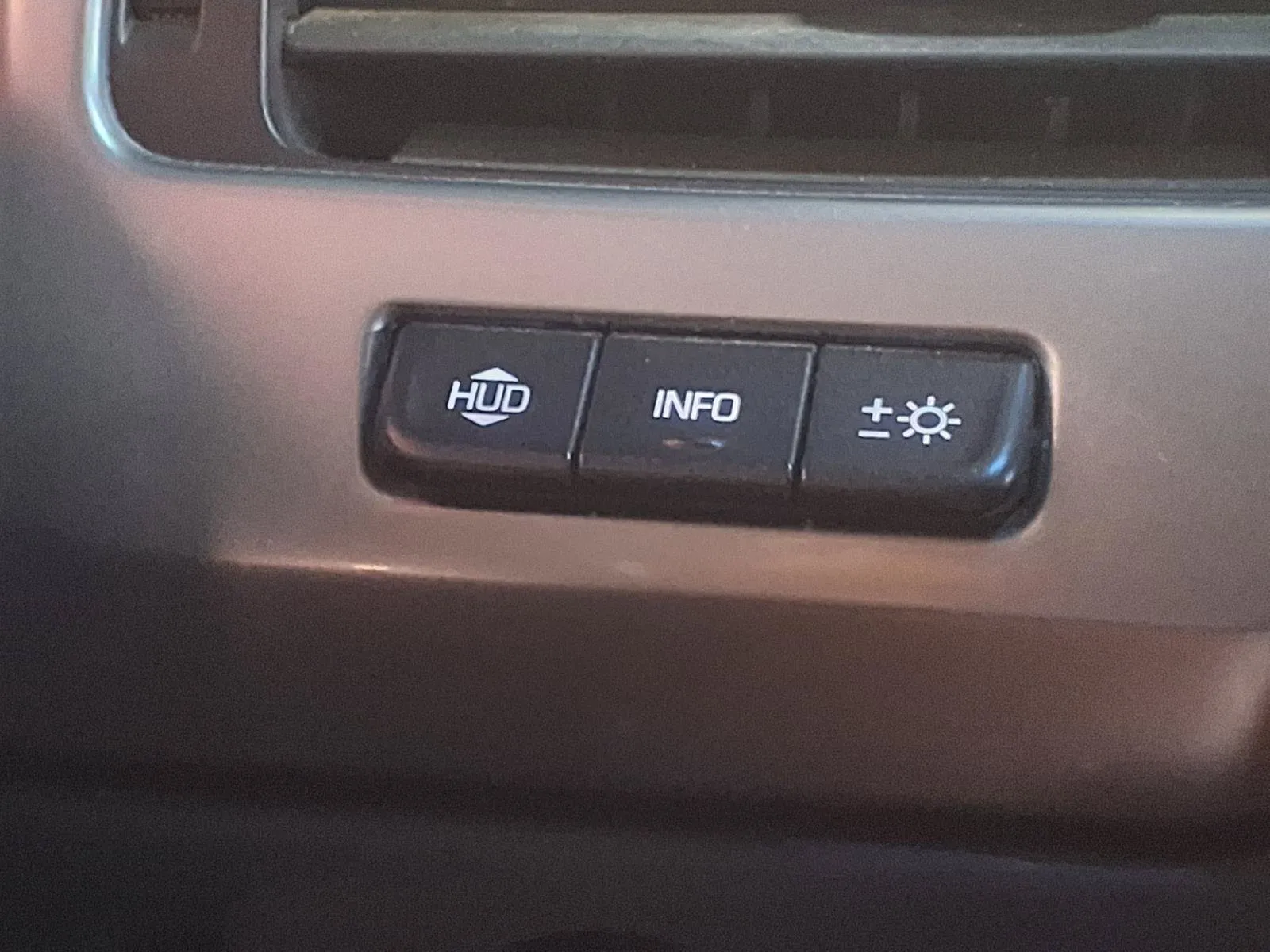 Chevrolet Tahoe photo 29